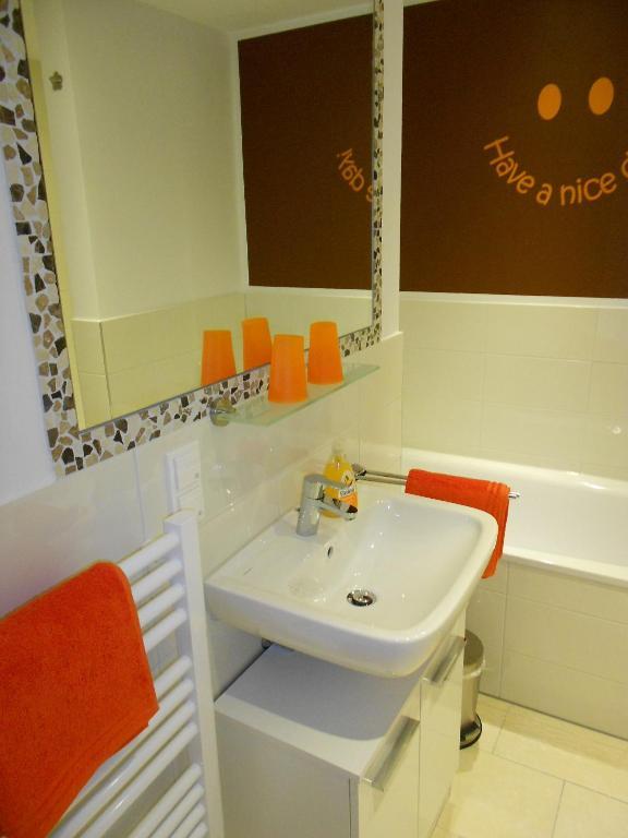 Mein Appartement Huerth Koeln Номер фото