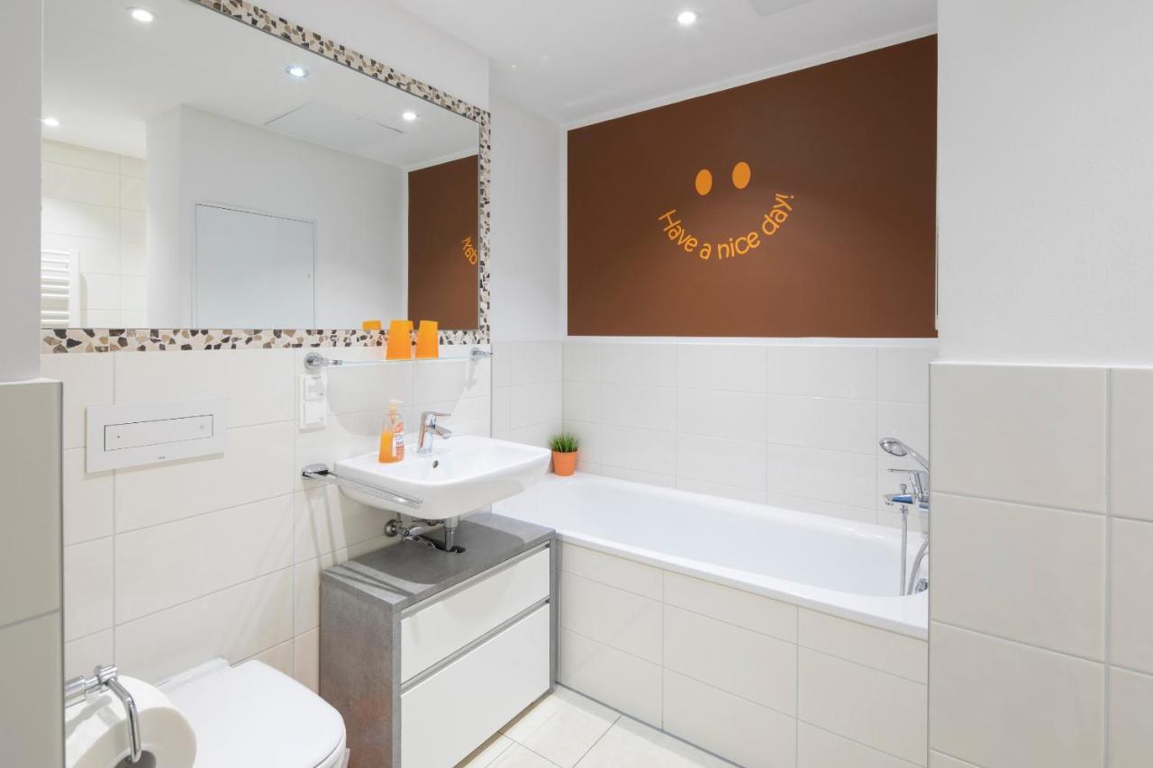 Mein Appartement Huerth Koeln Экстерьер фото